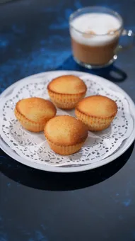 Vanilla Muffins