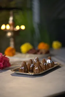 Pecan Anjeer Modak