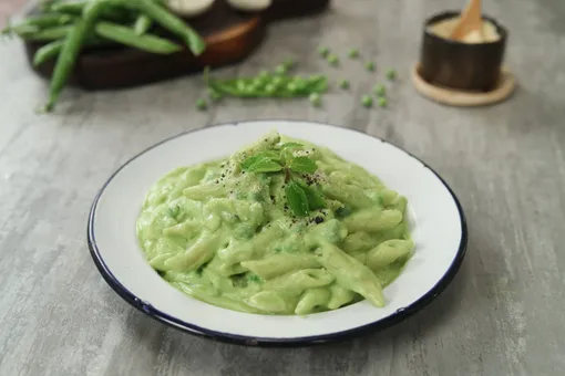 Creamy Green Peas Pasta