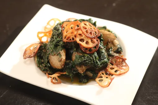 Kashmiri Nadru Palak