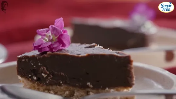 No Bake Chocolate Peanut Butter Cheesecake