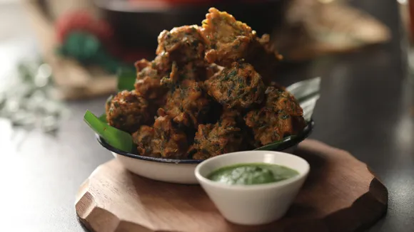 Methi Pyaz Ke Pakode