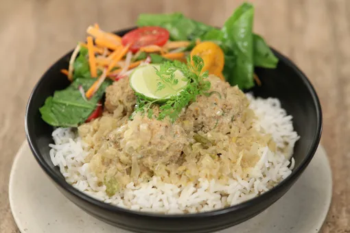 Curried Meatball Curry