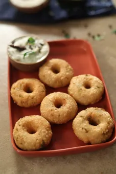 Rice Medu Vada