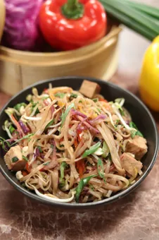 Vegetable Pad Thai Noodles