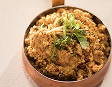 Dum Chicken Keema