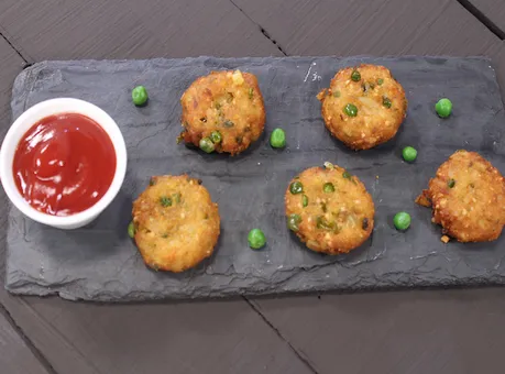 Poha Aloo Matar Tikki