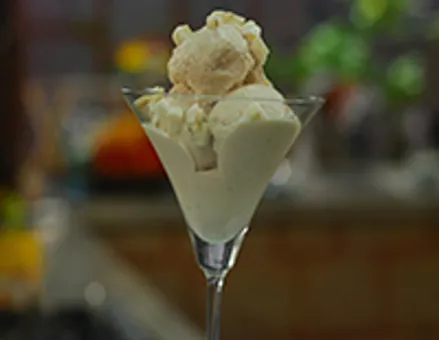 Banana Elaichi Caramel Icecream - Cook Smart
