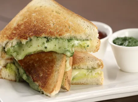 Masala Cheese Toast