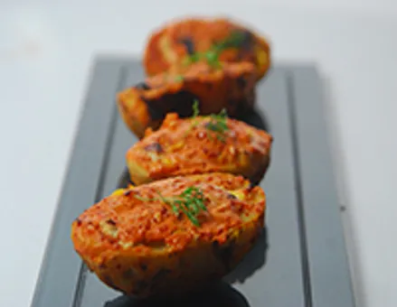 Tandoori Aloo Boat - Cook Smart