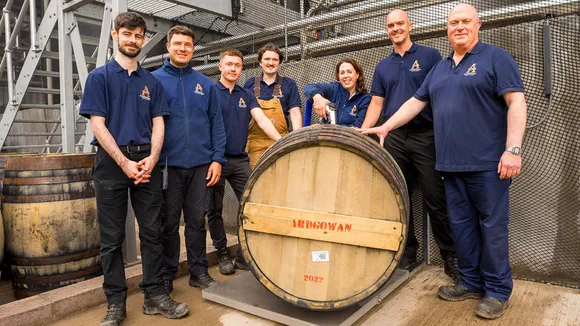 Ardgowan Distillery fills its first cask