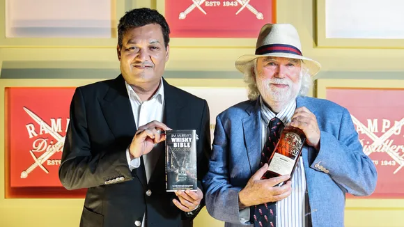 Radico hosts exclusive tasting of 1943 Virasat with Jim Murray