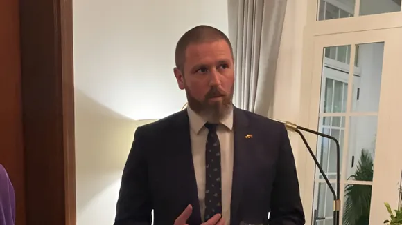 Lee McLean leads a delegation to India