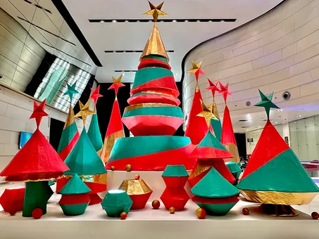 Le Meridien New Delhi brings festivities with community
