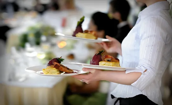 Large number of QSRs in India faltering on employee welfare