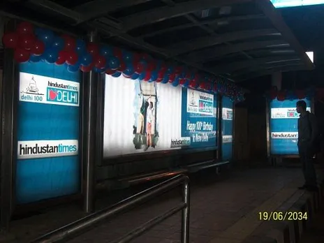 Bus shelter