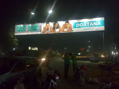 DOSTANA