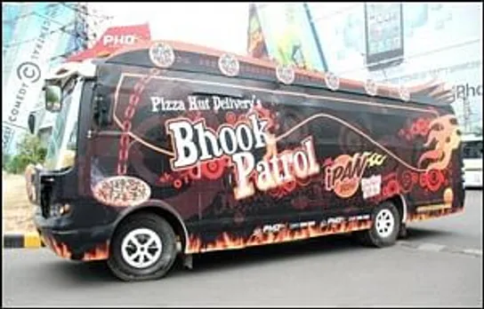 iPan Pizzas rides on Bhook Patrol bus