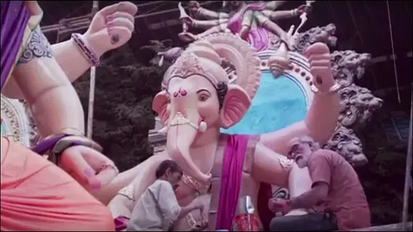 Hands that rise for namaz also make Ganpati idols...