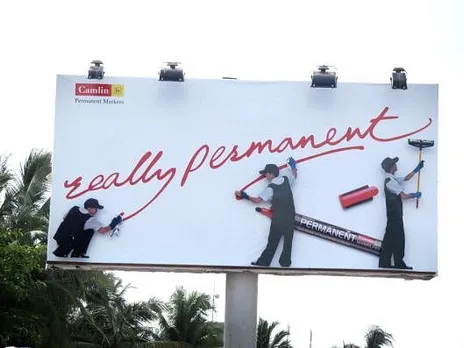 Motorized hoarding