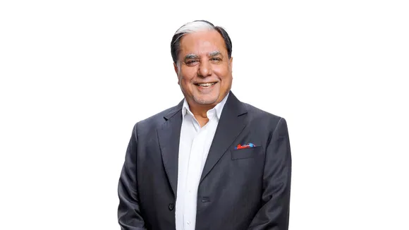 Subhash Chandra calls for unity among news media; urges fraternity to resist government pressures 