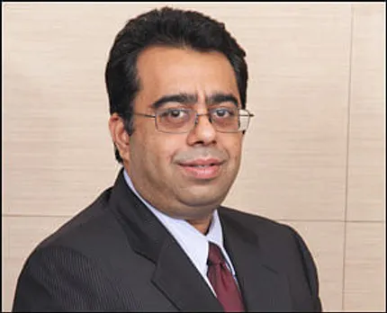 Aviva Life Insurance promotes Rishi Piparaiya as director