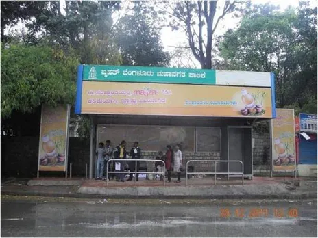 Bus shelter