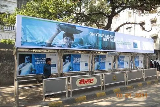 Mumbai Marathon - Bus Shelter