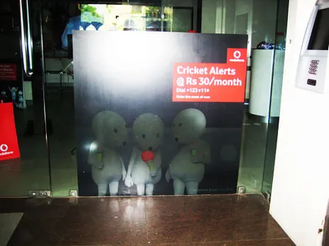 Zoozoos at  a Vodafone Shop