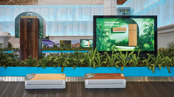 Experiential marketing grabs passengers attention