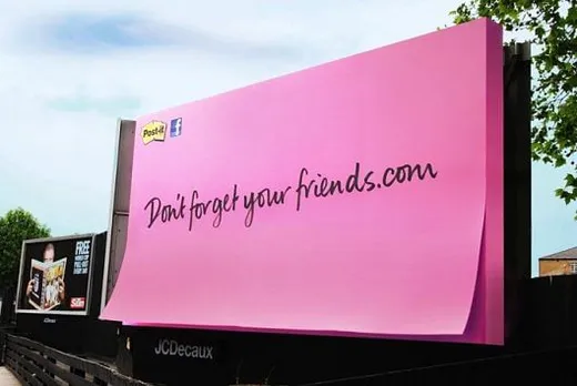Pink post-it pad