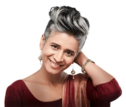 Grey hair, curly hair, short hair... This Dove ad welcomes them all