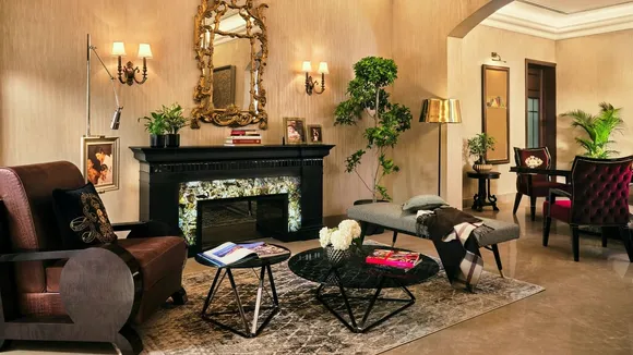 Shah Rukh and Gauri Khan turn Airbnb hosts, to open Delhi home for guest