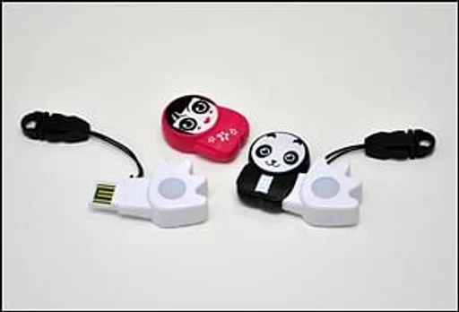 Poken: Toy for social networking addicts