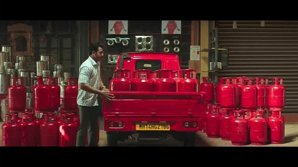 Mahindra & Mahindra thank those who transported essential goods during the lockdown in a new ad