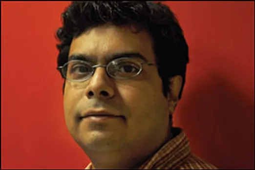 <font color="#ff0000">Guest Article: </font> Saumya Chattopadhyay: The changing middle-class housewife