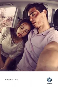 Selfie couple
