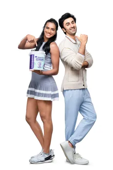 Asian Paints brings two champions together to launch ‘SmartCare Hydroloc’