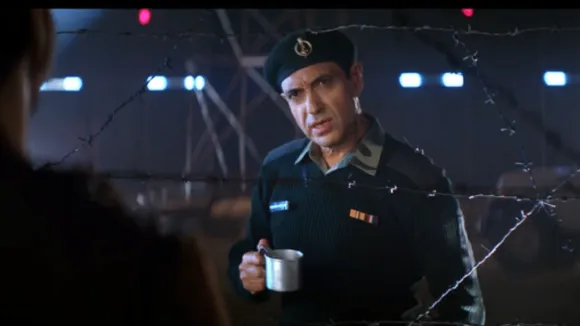Fogg revives iconic 'Fogg chal raha hai' campaign, takes a dig at Pakistan