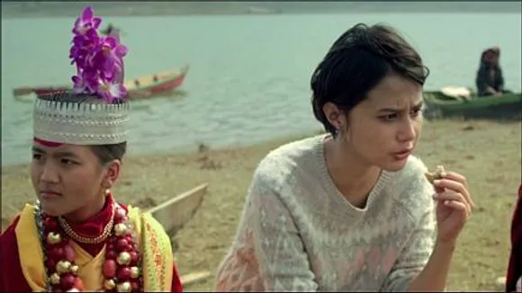 Believe it or not, the Airtel Girl is fed up of 4G