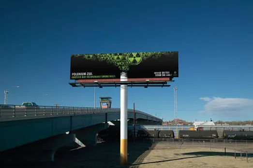 Cigarette pole