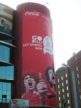 Hoarding - go dilli