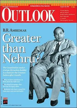 Outlook celebrates Independence Day with an interactive cover page