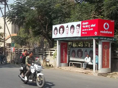 Made For You, Bus Stand Branding