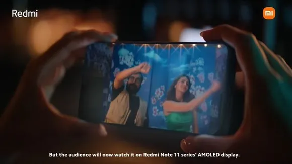 Anurag Kashyap and Vaani Kapoor focus on Redmi Note 11's display, nothing else