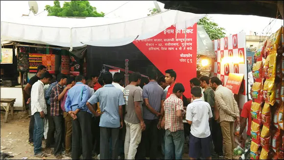 Vodafone Bazaar lures the lower echelons of Delhi this festive season