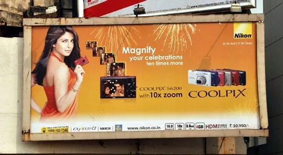 Priyanka chopra -magnify