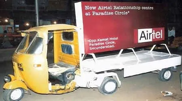 mobile Hoarding