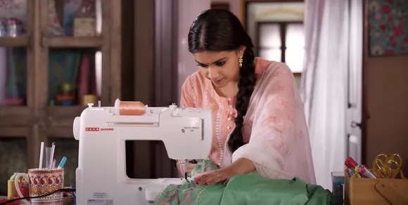 A sewing machine as a wedding gift in 2020?