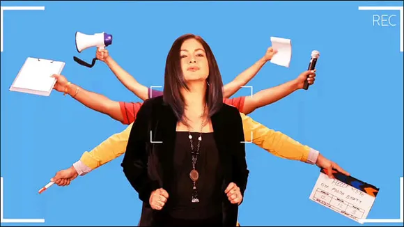 Atul Kasbekar, Pooja Bhatt in Moto India video